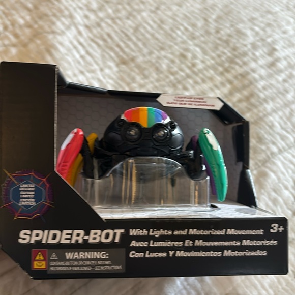Marvel PRIDE collection Spider-Bot - Picture 2 of 3
